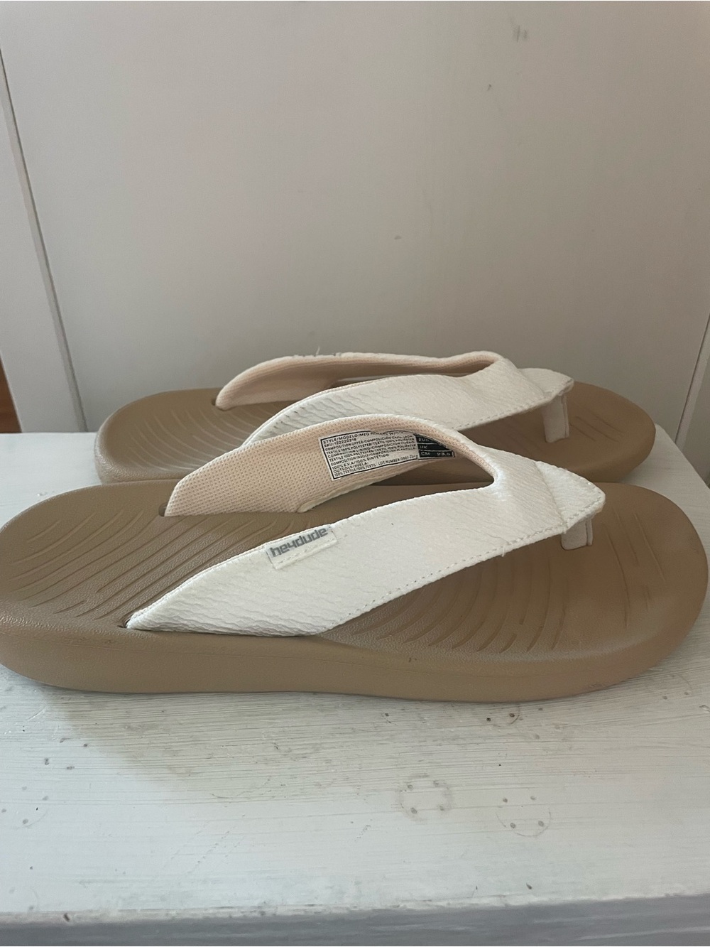 Hey Dude White Strap Flip Flops with Brown Footbed